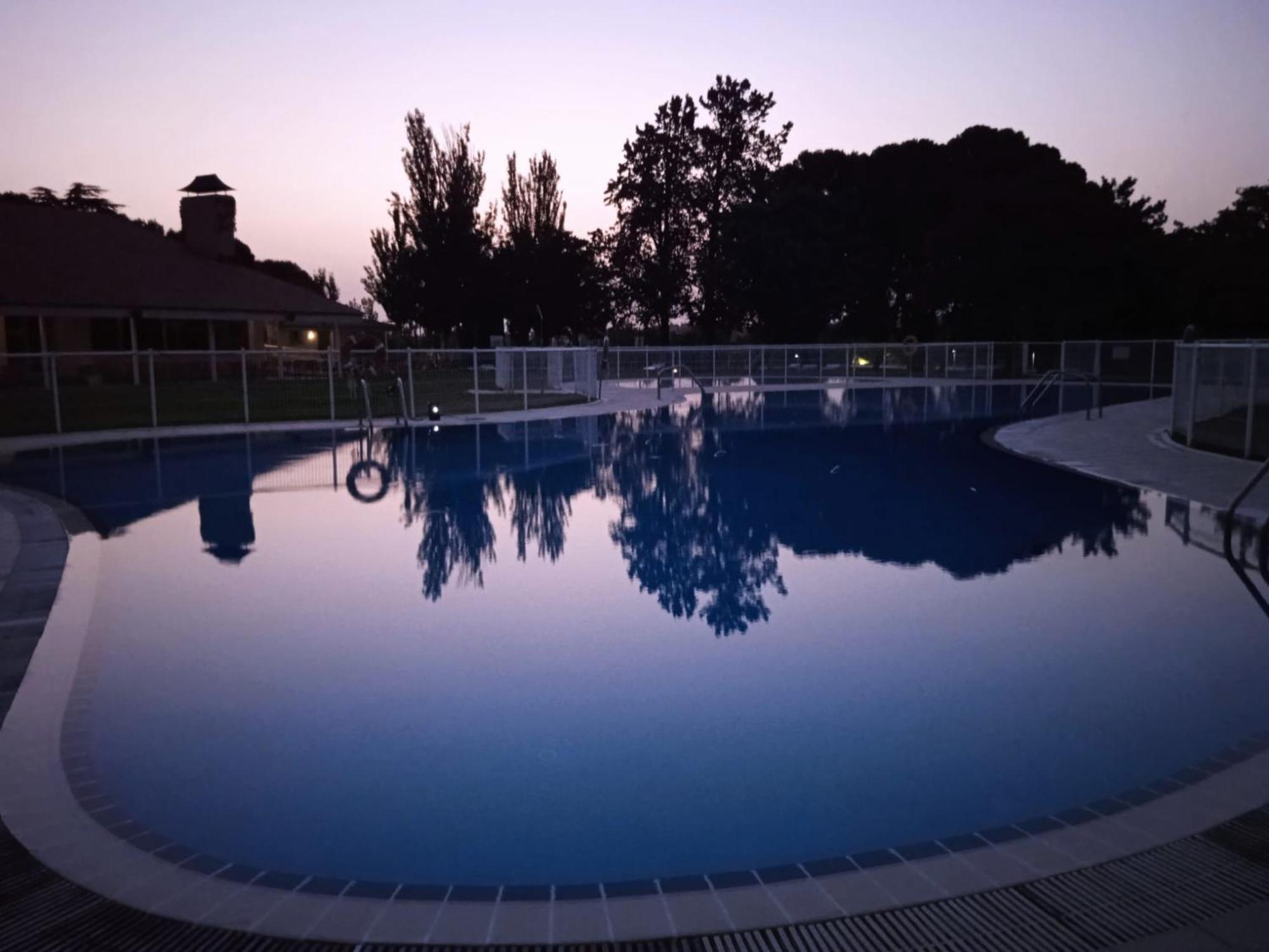 Albergue Zaragoza Camping Exterior foto
